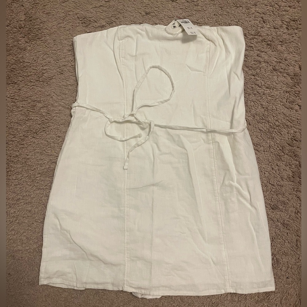Abercrombie & Fitch White Strapless Dress